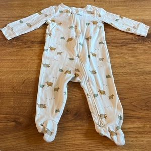 5/$10 Carter’s White Sheep Sleep and Play Pj 9m